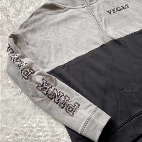 PINK Victorias Secret Las Vegas Cherry Quarter Zip - Picture 6 of 9